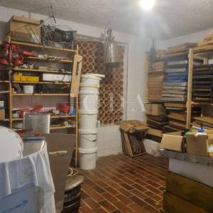 SENJ, ALAN, kuća na parceli od 1770m2