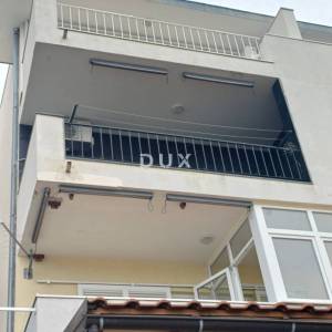 SENJ - atraktivan studio apartman, balkon, pogled more