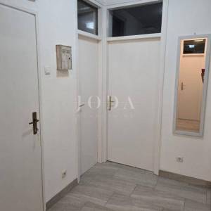 Senj, dvosobni stan 65m2