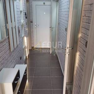 Senj, garsonijera, 35m2, terasa, pogled na more