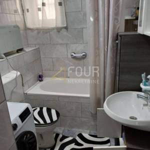 Senj, garsonijera, 35m2, terasa, pogled na more