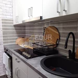 Senj, garsonijera, 35m2, terasa, pogled na more