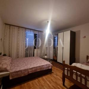 SENJ, kuća sa dvije stambene jedinice