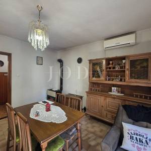 SENJ, kuća sa okućnicom u centru grada