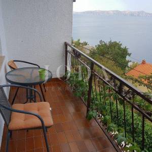 Senj, kuća sa tri stana!