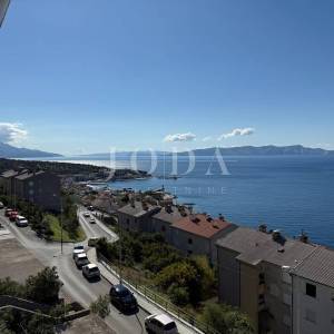 Senj stan s predivnim pogledom na more