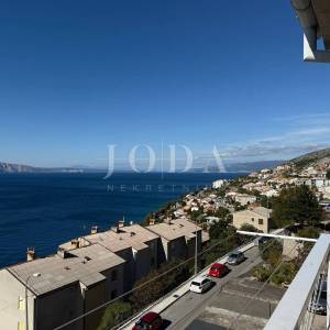 Senj stan s predivnim pogledom na more