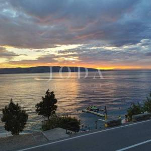 Senj, stan u blizini mora sa prekrasnim pogledom
