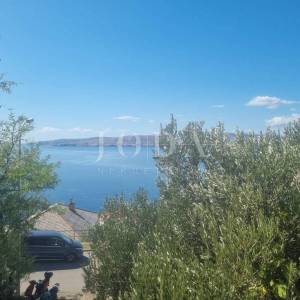 SENJ, visoko prizemlje, pogled  na more