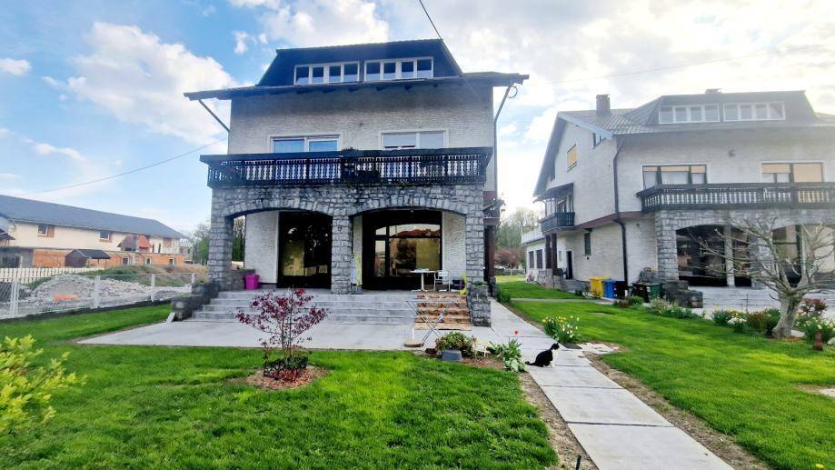 SESVETE, SOPNICA, KUĆA 336 m2 I NA PARCELI 1819 m2 (prodaja)