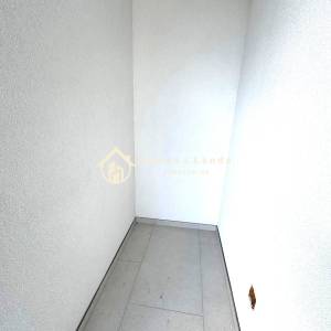 Sesvete,centar,2-soban PP 30m2 u prizemlju+balkon 7m2+vrt 9m2+PM