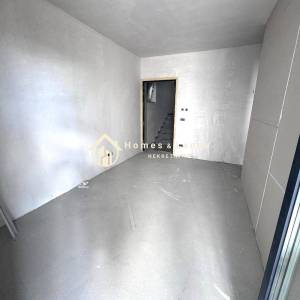 Sesvete,centar,2-soban PP 30m2 u prizemlju+balkon 7m2+vrt 9m2+PM
