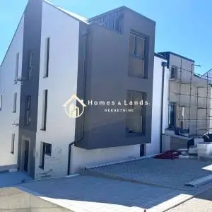 Sesvete,centar,2-soban PP 30m2 u prizemlju+balkon 7m2+vrt 9m2+PM