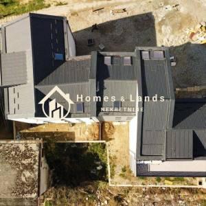 Sesvete,centar,4-S dvoetažni stan 88m2(S1G3) s balkonom i parkingom