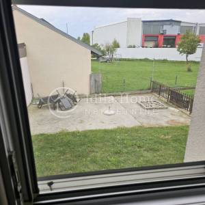 Sesvete/Sesvetski Kraljevec/dvosoban stan 52m2 sa P.M u mirnoj ulici
