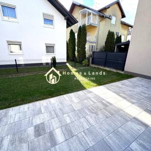 Sesvetski Kraljevec,4-soban dvoetažni stan 95m2+94m2 vrta+2 parkinga