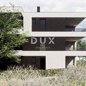 ŠIBENIK, SRIMA – Luksuzni stan u novogradnji samo 300 m od mora i plaže