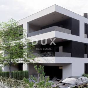 ŠIBENIK, SRIMA – Luksuzni stan u novogradnji samo 300 m od mora i plaže