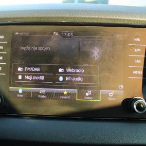 Škoda Karoq 2.0 TDi 150KS *NAVIGACIJA*