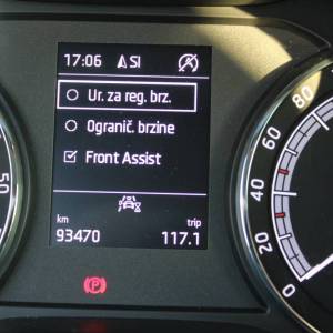 Škoda Karoq 2.0 TDi 150KS *NAVIGACIJA*