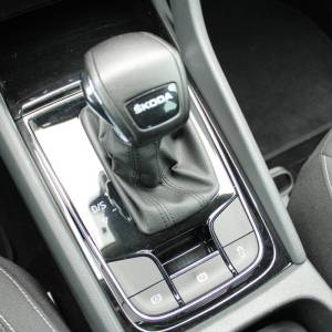 Škoda Karoq 2.0 TDi DSG *LED, NAVIGACIJA, KAMERA*