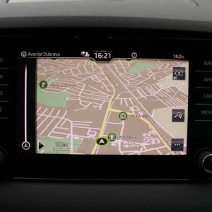 Škoda Karoq 2.0 TDi DSG *LED, NAVIGACIJA, KAMERA*