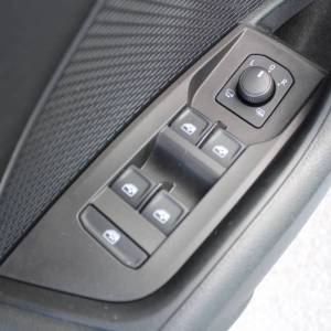 Škoda Octavia Combi 2.0 TDi DSG *LED, NAVIGACIJA*