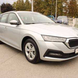 Škoda Octavia Combi 2.0 TDi DSG 150ks *LED, NAVIGACIJA*
