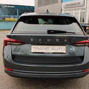 Škoda Octavia Combi 2.0 TDi DSG *LED, NAVIGACIJA*