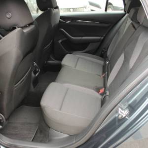 Škoda Octavia Combi 2.0 TDi DSG *LED, NAVIGACIJA*