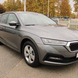 Škoda Octavia Combi 2.0 TDi DSG *LED, NAVIGACIJA*