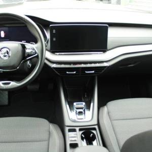 Škoda Octavia Combi 2.0 TDi DSG *LED, NAVIGACIJA*