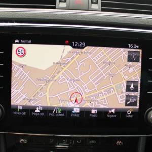 Škoda Superb 2.0 TDi DSG *LED, NAVIGACIJA*