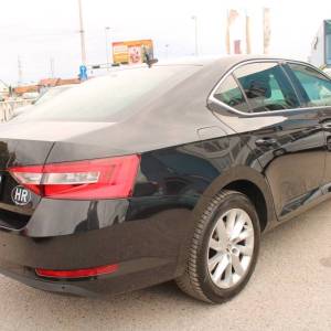 Škoda Superb 2.0 TDi DSG *LED, NAVIGACIJA*