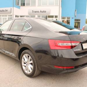 Škoda Superb 2.0 TDi DSG *LED, NAVIGACIJA*