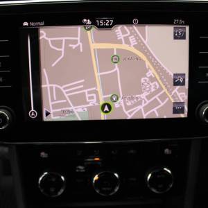 Škoda Superb Combi 2.0 TDi DSG *NAVIGACIJA*