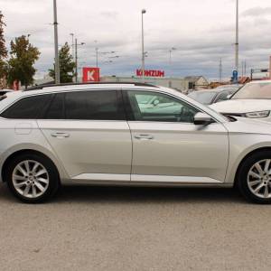 Škoda Superb Combi 2.0 TDi DSG *NAVIGACIJA*