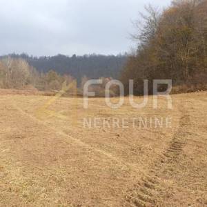 Slunj - okolica, imanje sa starim mlinom na Korani