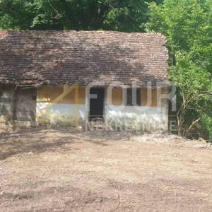 Slunj - okolica, imanje sa starim mlinom na Korani