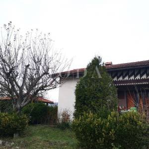 Somostojeća kuća sa velikom okućnicom,Boljun okolica