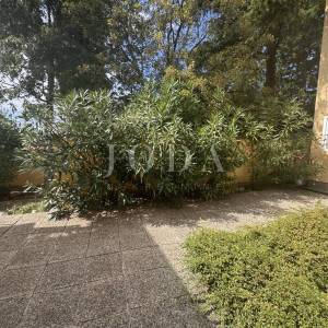 Stan 92,70m2 na odličnoj lokaciji 300m od mora