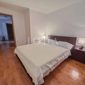 Stan 92,70m2 na odličnoj lokaciji 300m od mora