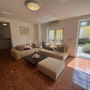 Stan 92,70m2 na odličnoj lokaciji 300m od mora