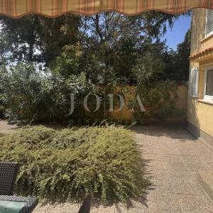 Stan 92,70m2 na odličnoj lokaciji 300m od mora