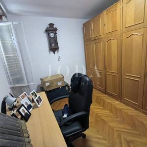 Stan na Pećinama sa velikim balkonom