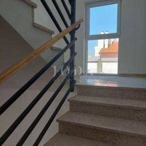 Stan novogradnja sa parkirnim mjestom,Pula okolica