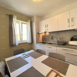 Stan u Medulinu, 150 m do plaže. Pošesi