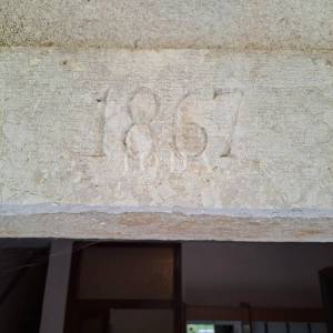 Stara kamena kuća za renovaciju, okolica Malinske