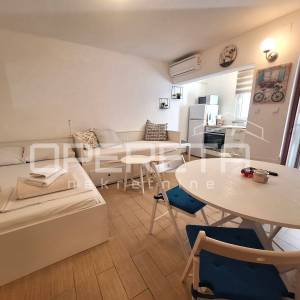 Studio apartman- Tribunj poluotok

