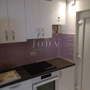 Studio apartman u centru grada